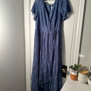 Elegant Blue Lace Maxi Dress